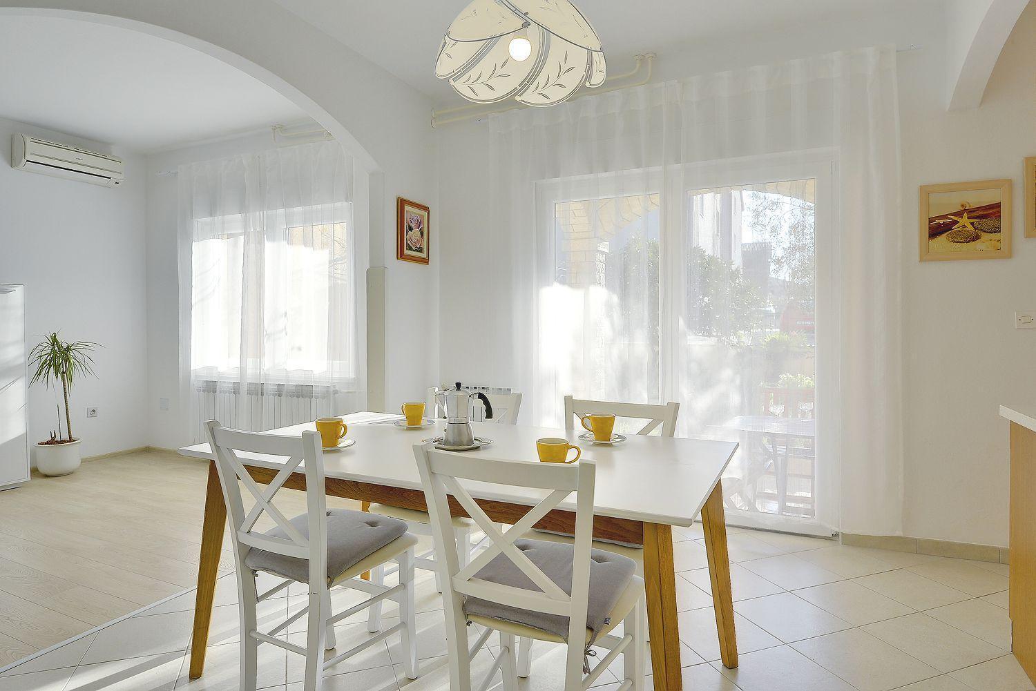 פולה Apartment Ljuba מראה חיצוני תמונה
